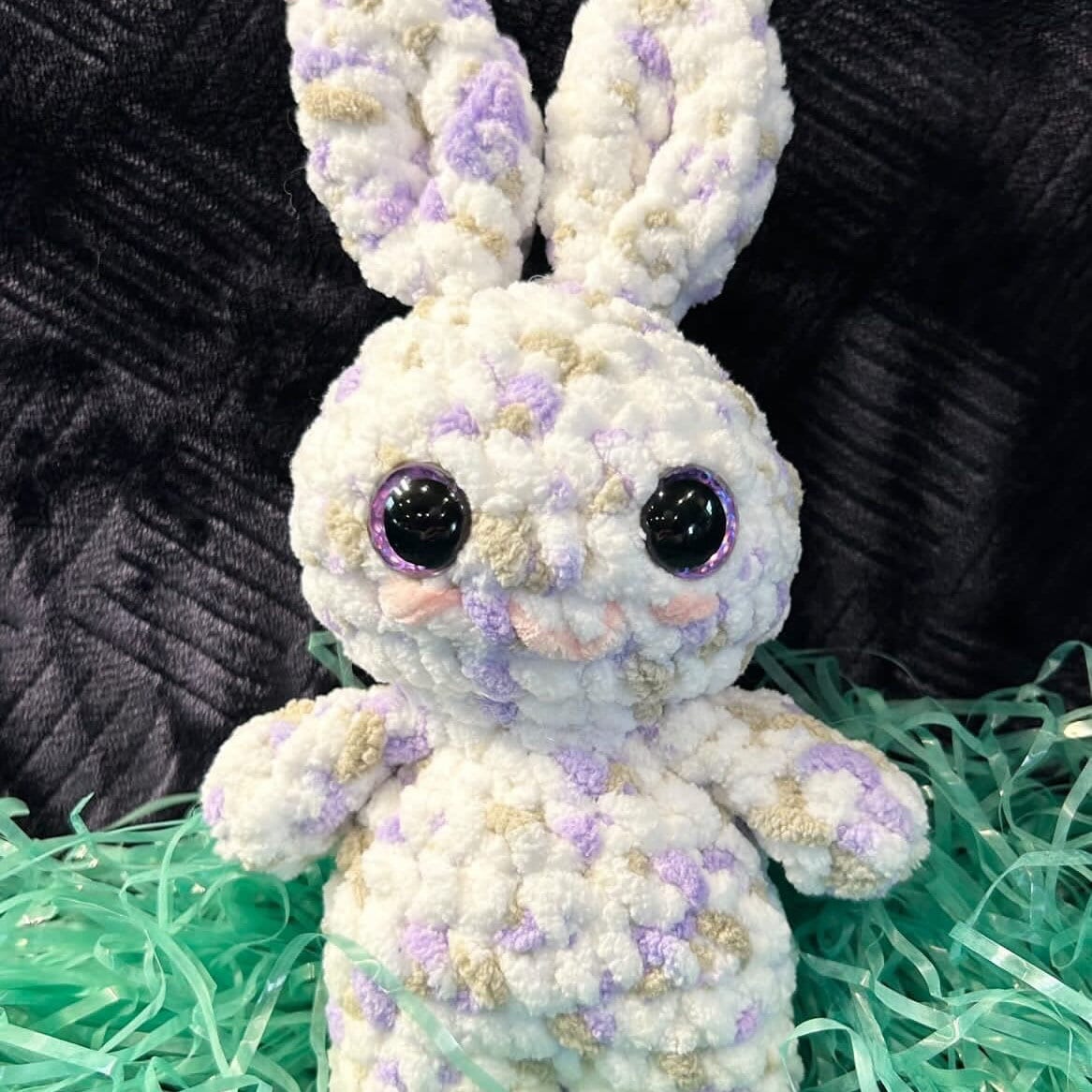 Remi the Rabbit Crochet Pattern, Easy Low-Sew Amigurumi Bunny (PDF)